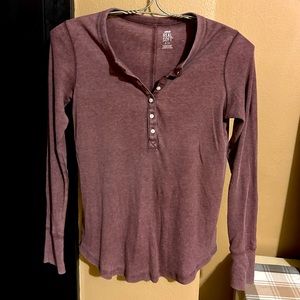 Aerie size small long sleeve Henley